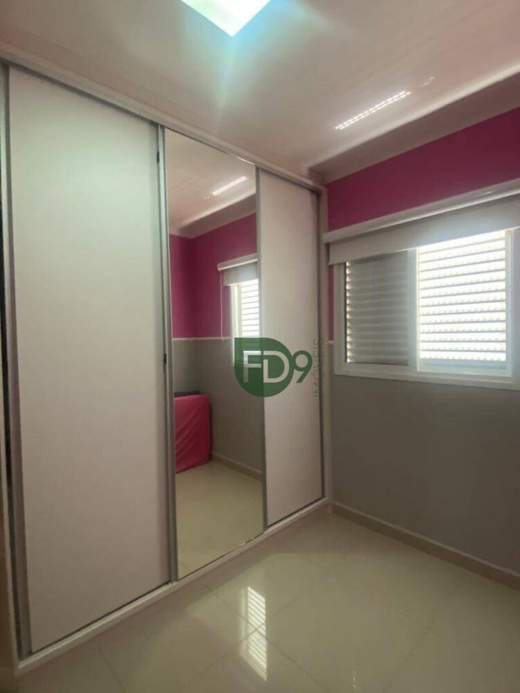 Casa à venda com 3 quartos, 99m² - Foto 5