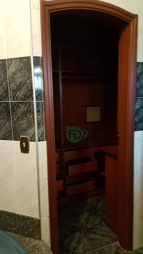 Casa, 4 quartos, 422 m² - Foto 3