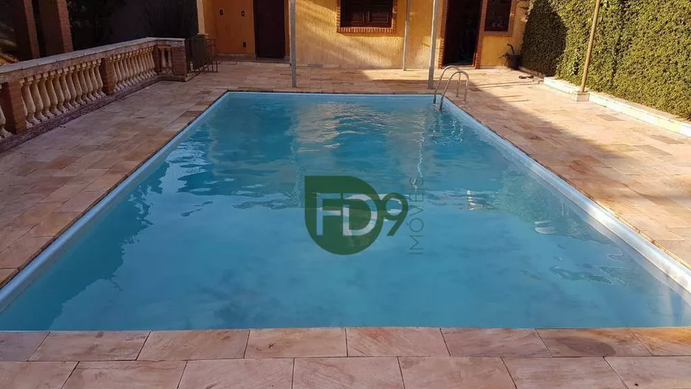 Casa, 4 quartos, 422 m² - Foto 2