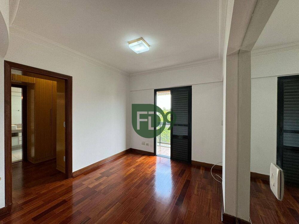 Apartamento, 3 quartos, 130 m² - Foto 3