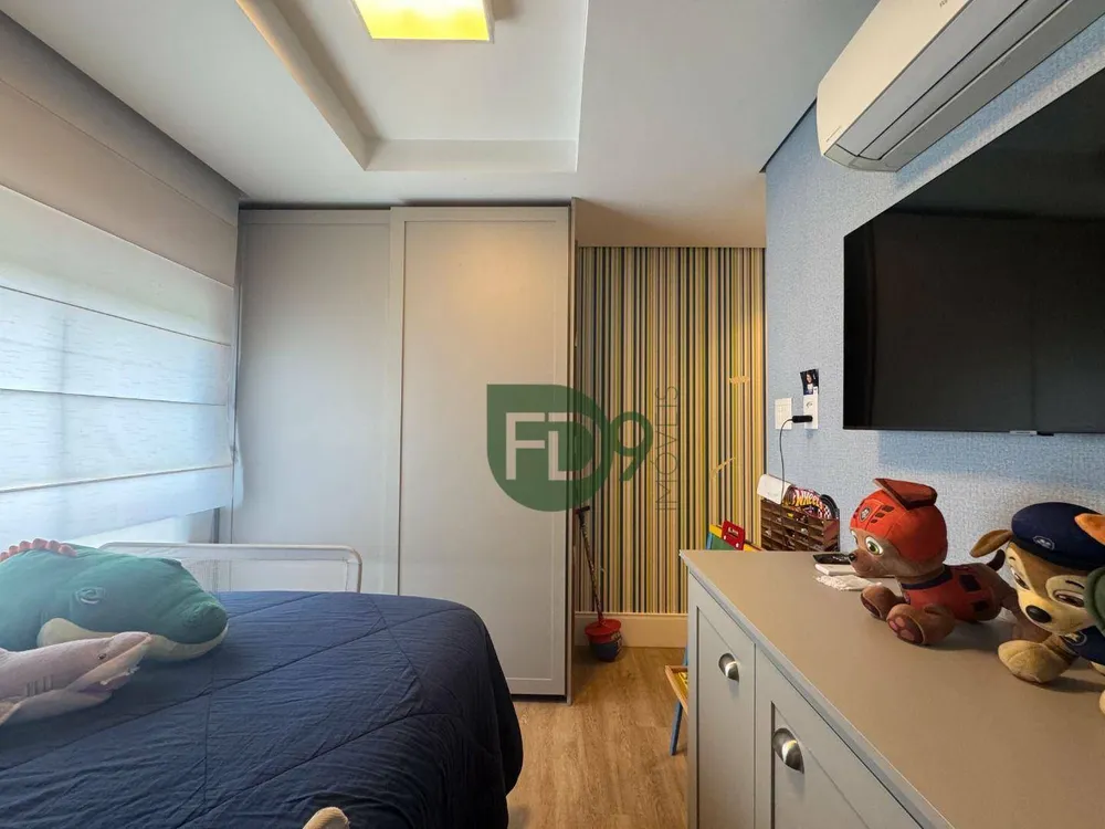 Apartamento, 3 quartos, 153 m² - Foto 2