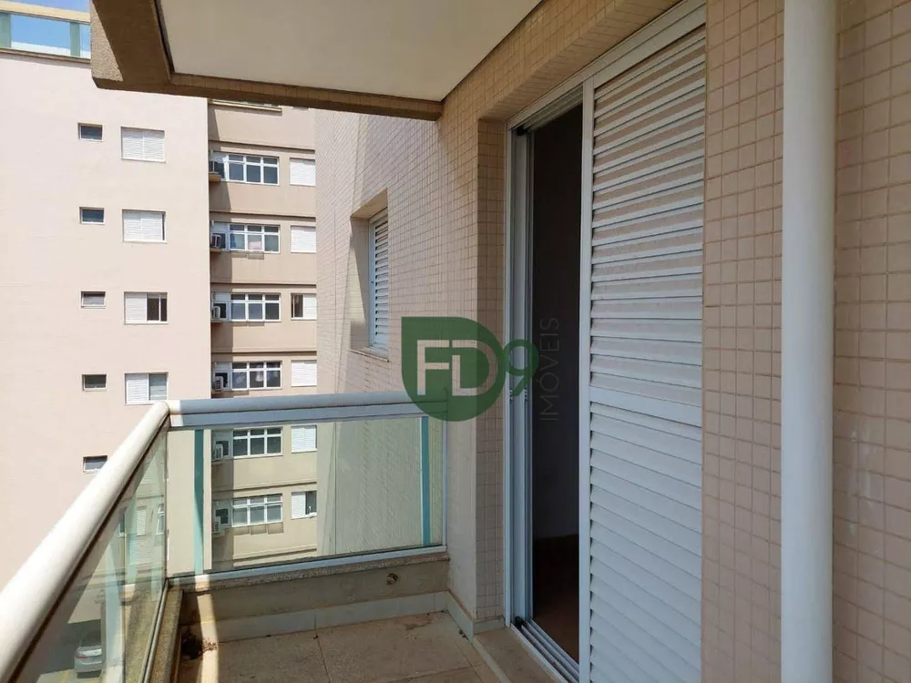 Apartamento à venda com 3 quartos, 128m² - Foto 3