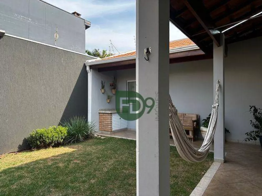 Casa à venda com 3 quartos, 157m² - Foto 3