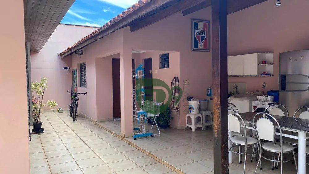 Casa, 3 quartos, 118 m² - Foto 1