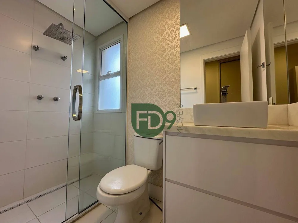 Apartamento, 3 quartos, 121 m² - Foto 2