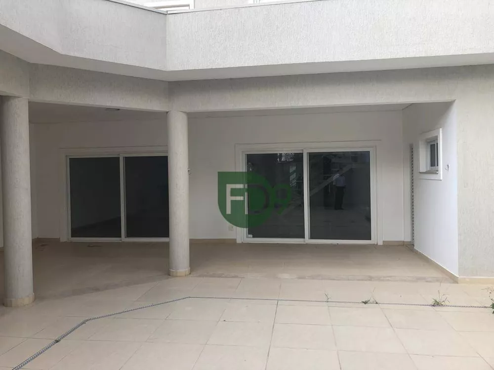 Casa de Condomínio à venda e aluguel com 4 quartos, 354m² - Foto 3