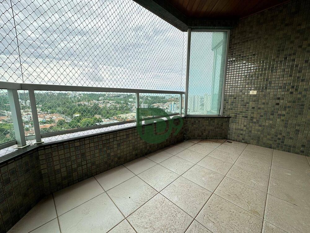 Apartamento à venda com 3 quartos, 157m² - Foto 1