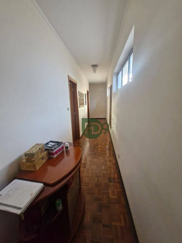 Casa, 3 quartos, 293 m² - Foto 4