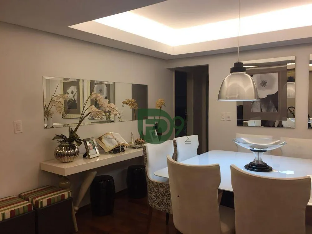 Apartamento, 3 quartos, 130 m² - Foto 1