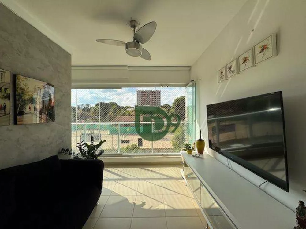 Apartamento à venda com 3 quartos, 97m² - Foto 2