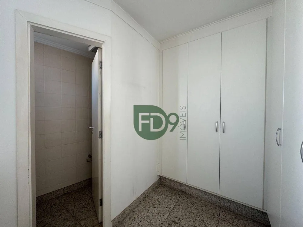 Apartamento, 3 quartos, 250 m² - Foto 3