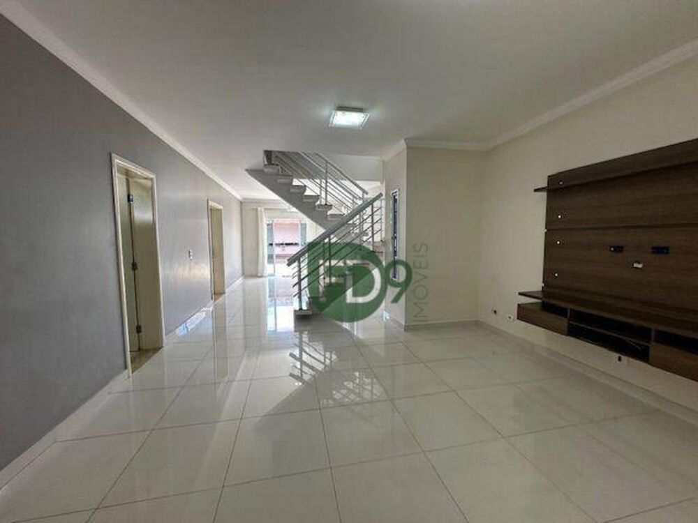 Casa de Condomínio à venda com 3 quartos, 281m² - Foto 1
