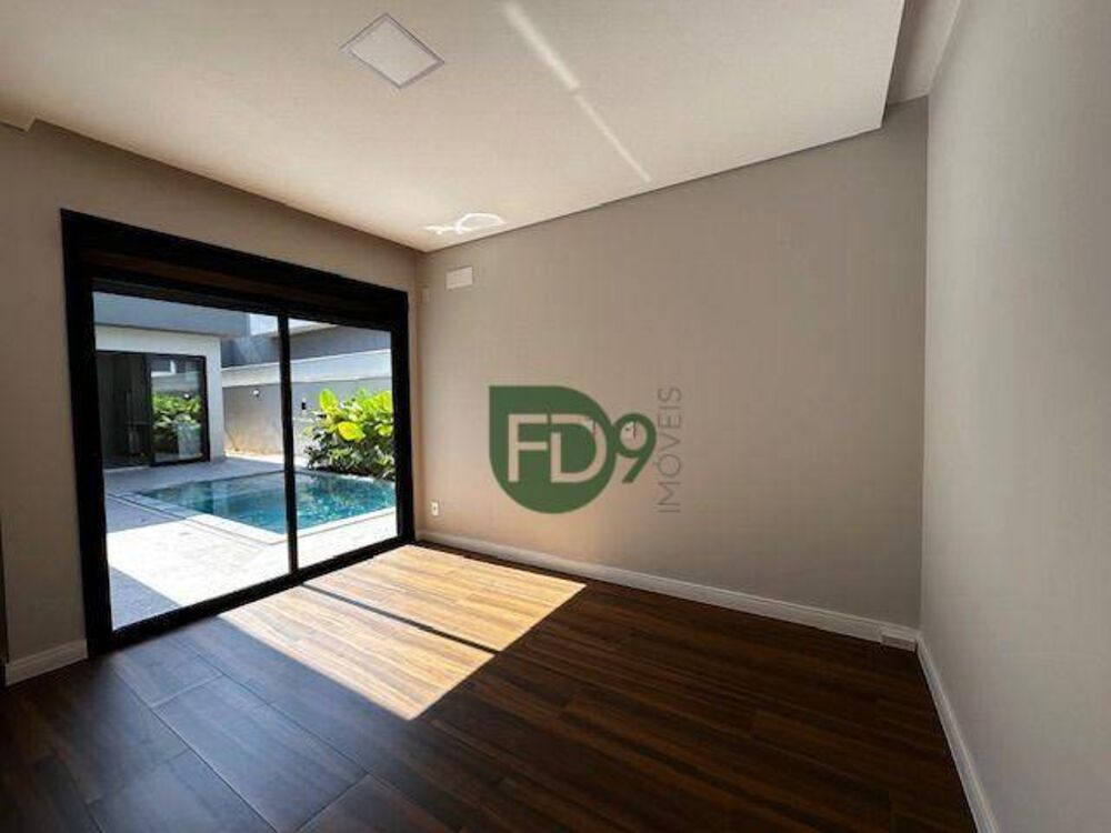 Casa de Condomínio à venda com 3 quartos, 201m² - Foto 1