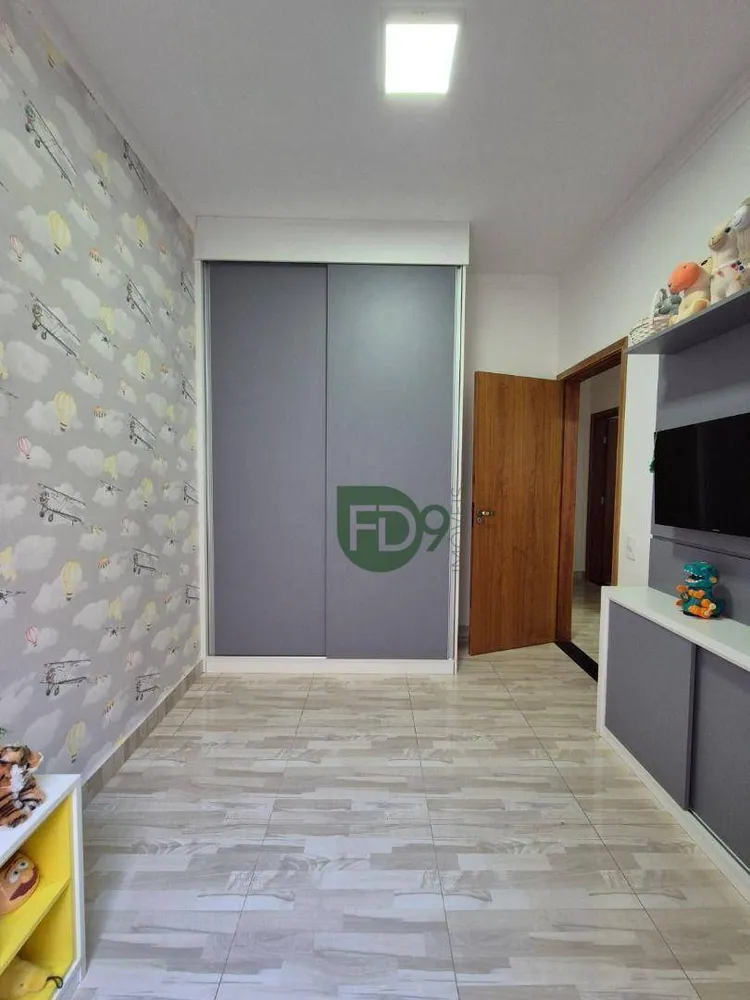 Casa, 3 quartos, 106 m² - Foto 2