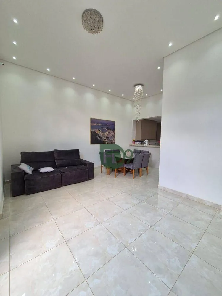Casa, 3 quartos, 106 m² - Foto 1
