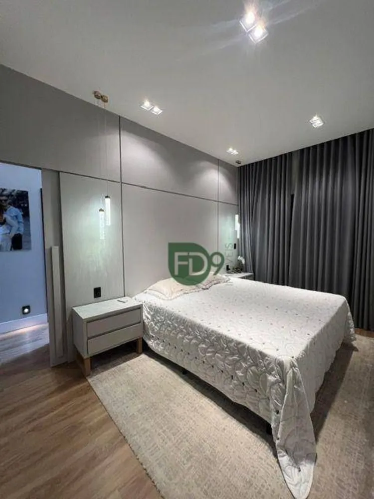 Casa, 3 quartos, 200 m² - Foto 2
