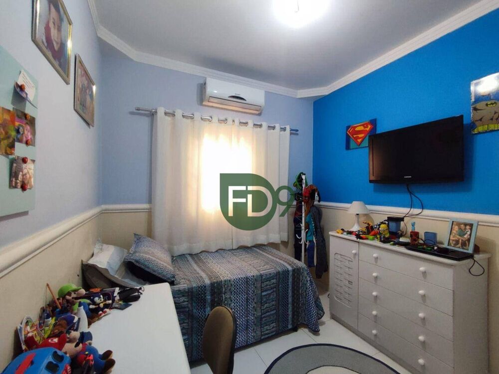 Casa, 3 quartos, 105 m² - Foto 1