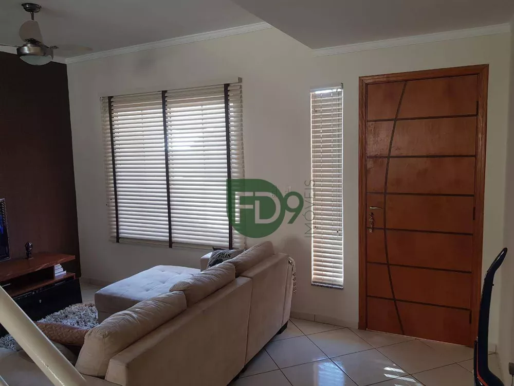 Casa de Condomínio à venda com 3 quartos, 85m² - Foto 1