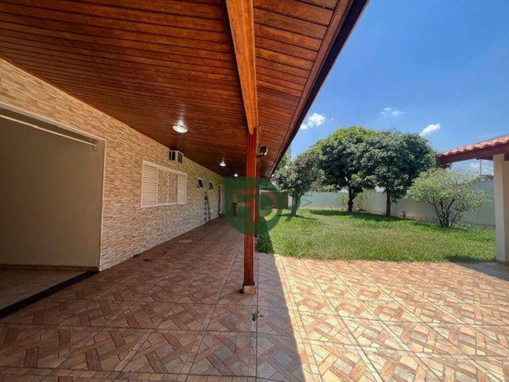 Casa, 3 quartos, 200 m² - Foto 2