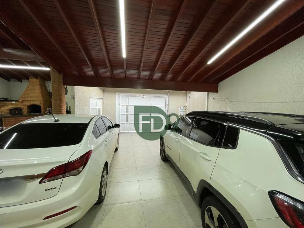 Casa, 3 quartos, 204 m² - Foto 4