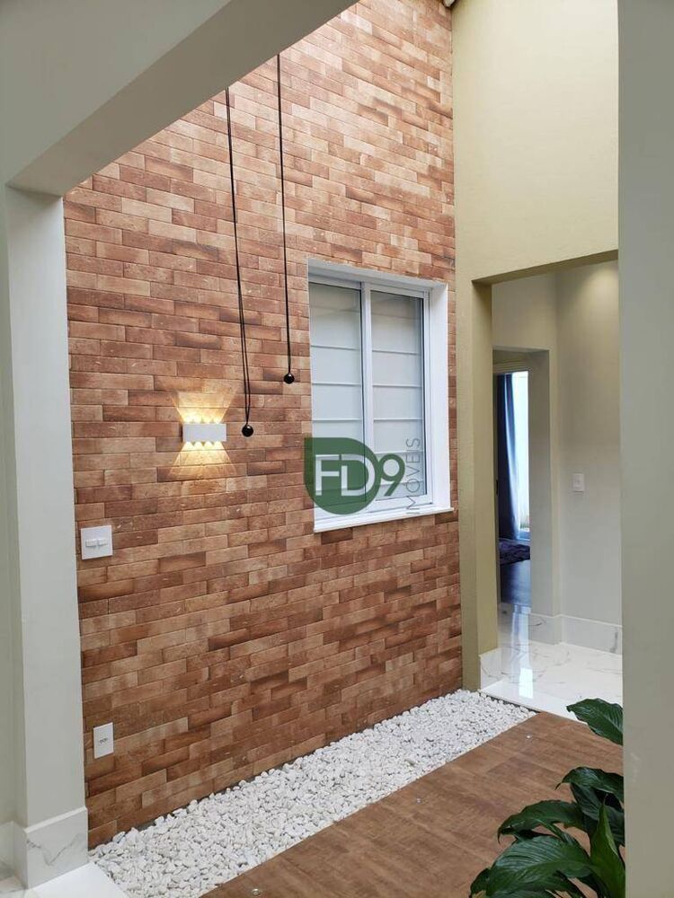 Casa, 3 quartos, 247 m² - Foto 2