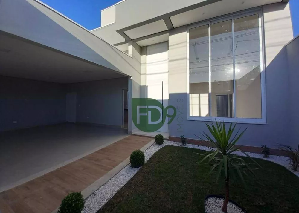 Casa à venda com 3 quartos, 300M2 - Foto 3