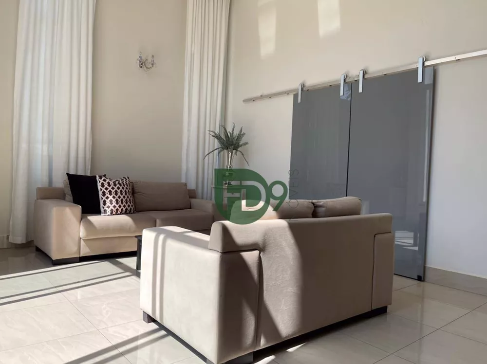 Casa de Condomínio à venda com 3 quartos, 223m² - Foto 2