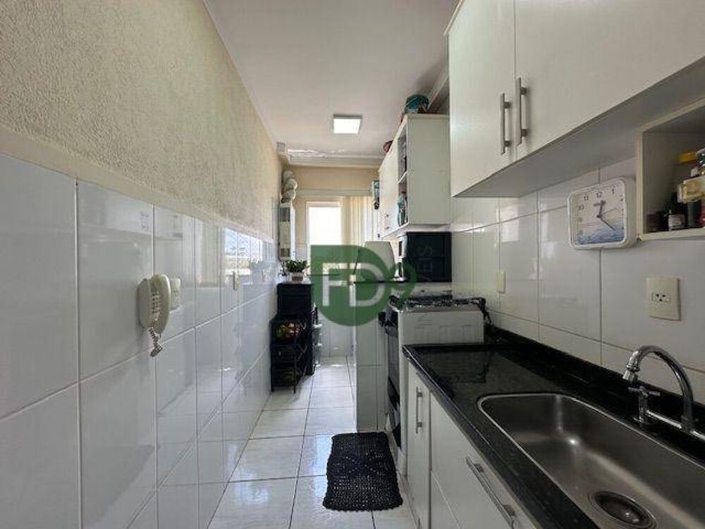 Apartamento à venda com 2 quartos, 82m² - Foto 3