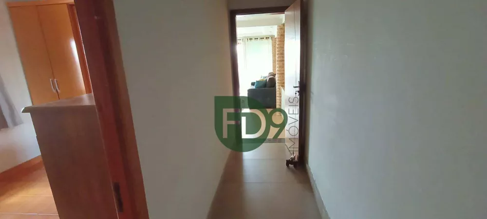 Casa à venda com 3 quartos, 213m² - Foto 7