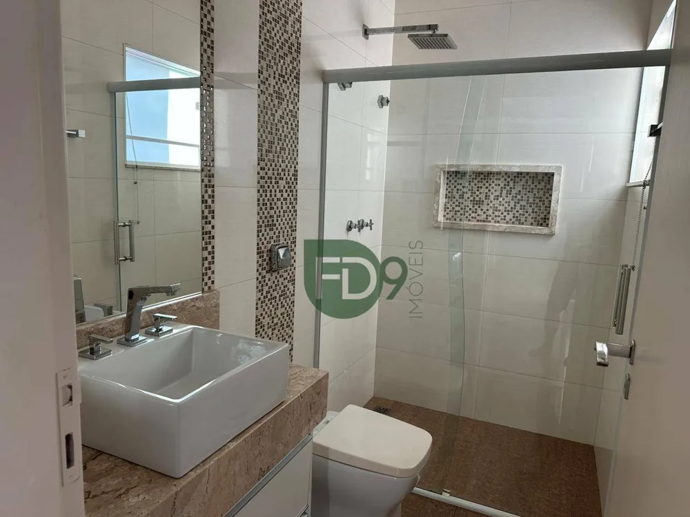 Casa, 3 quartos, 240 m² - Foto 4