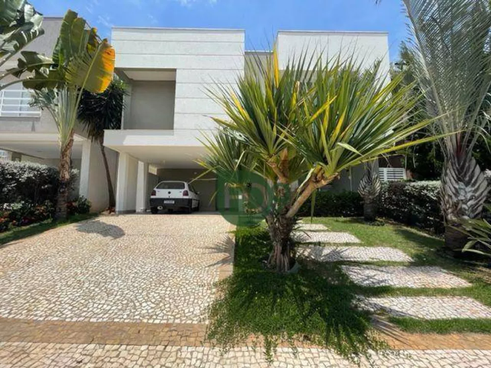 Casa de Condomínio à venda com 4 quartos, 248m² - Foto 1