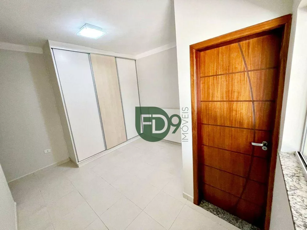 Casa à venda com 3 quartos, 134m² - Foto 4