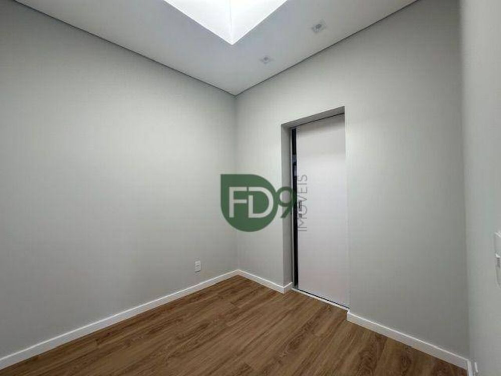 Casa de Condomínio à venda com 3 quartos, 185m² - Foto 3