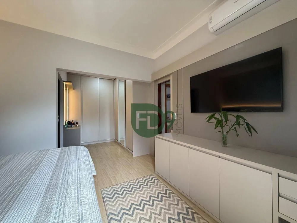 Casa, 3 quartos, 225 m² - Foto 2