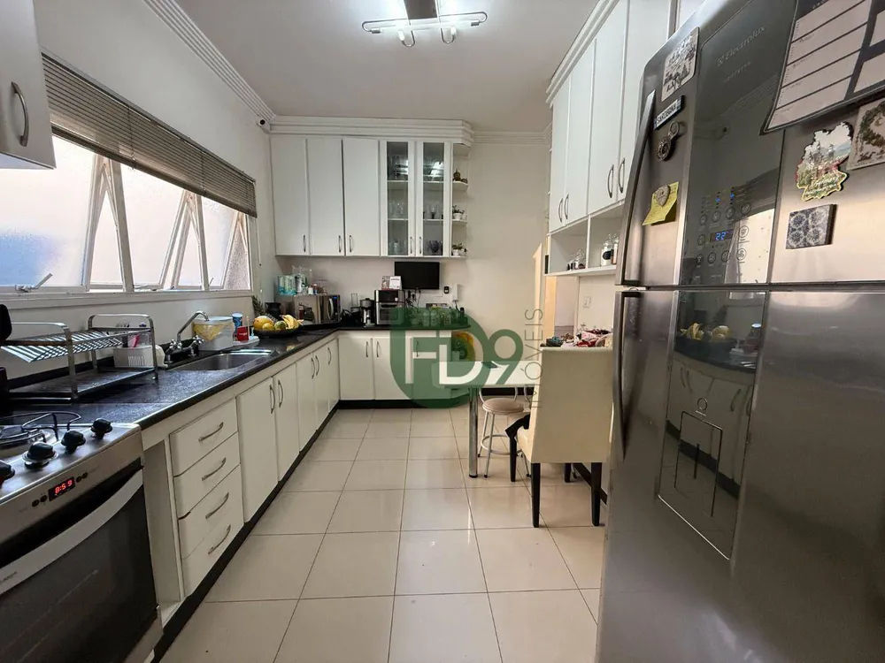 Casa, 3 quartos, 634 m² - Foto 3
