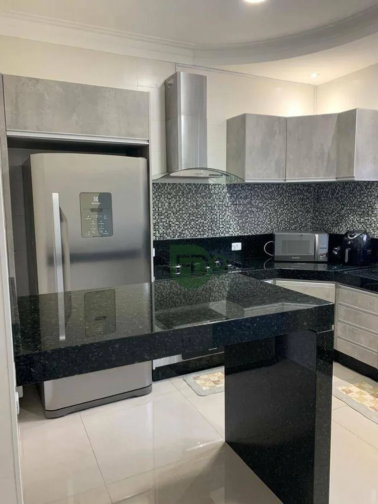 Casa, 3 quartos, 110 m² - Foto 2