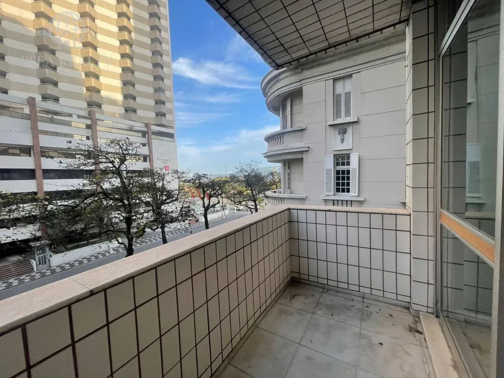 Apartamento, 3 quartos, 310 m² - Foto 1