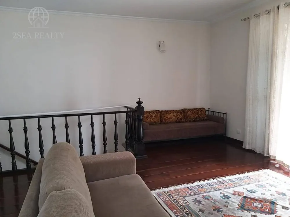 Casa, 4 quartos, 200 m² - Foto 1