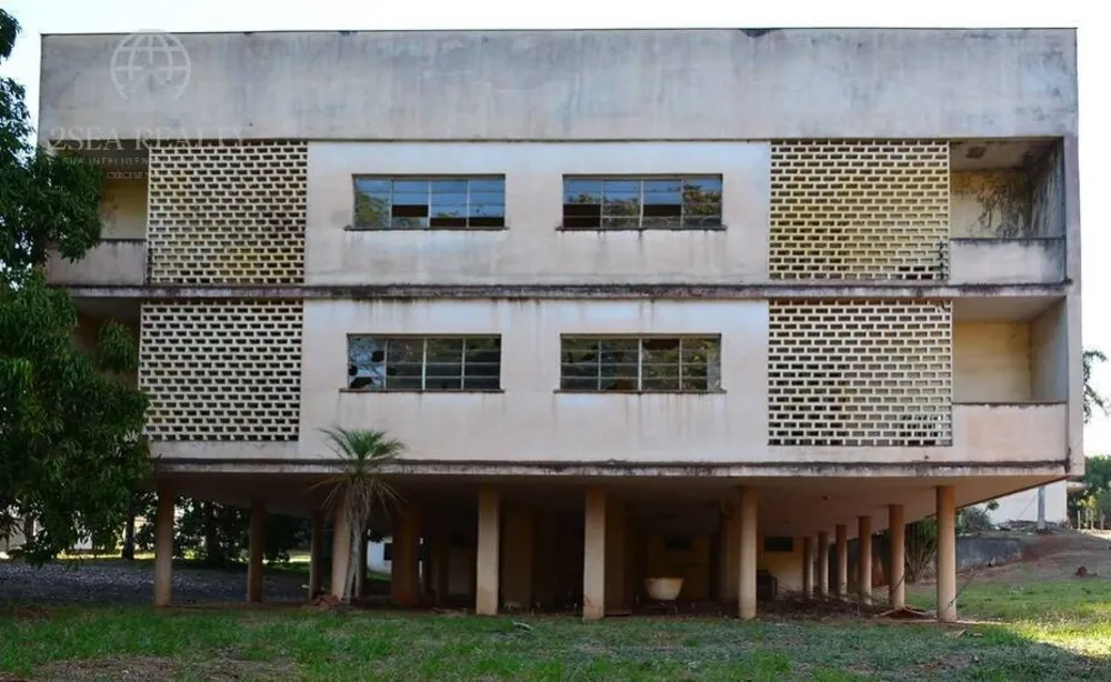 Prédio Inteiro, 8100 m² - Foto 1