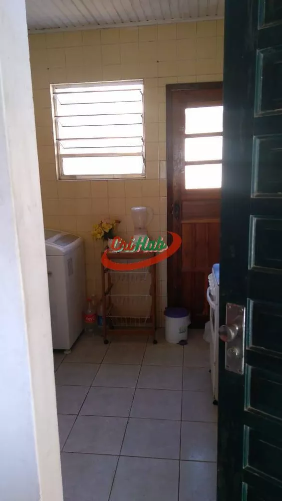 Casa à venda com 4 quartos, 200m² - Foto 8