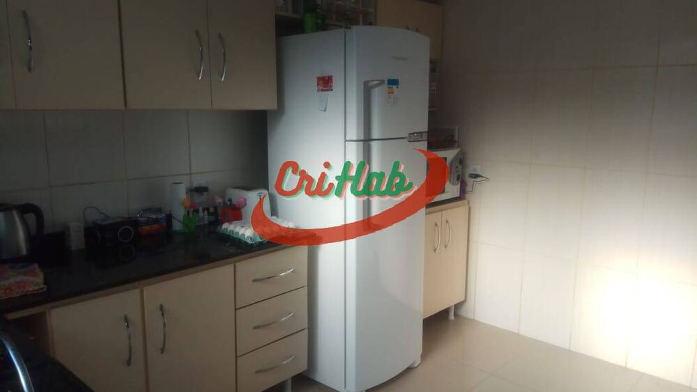 Casa à venda com 4 quartos, 170m² - Foto 3