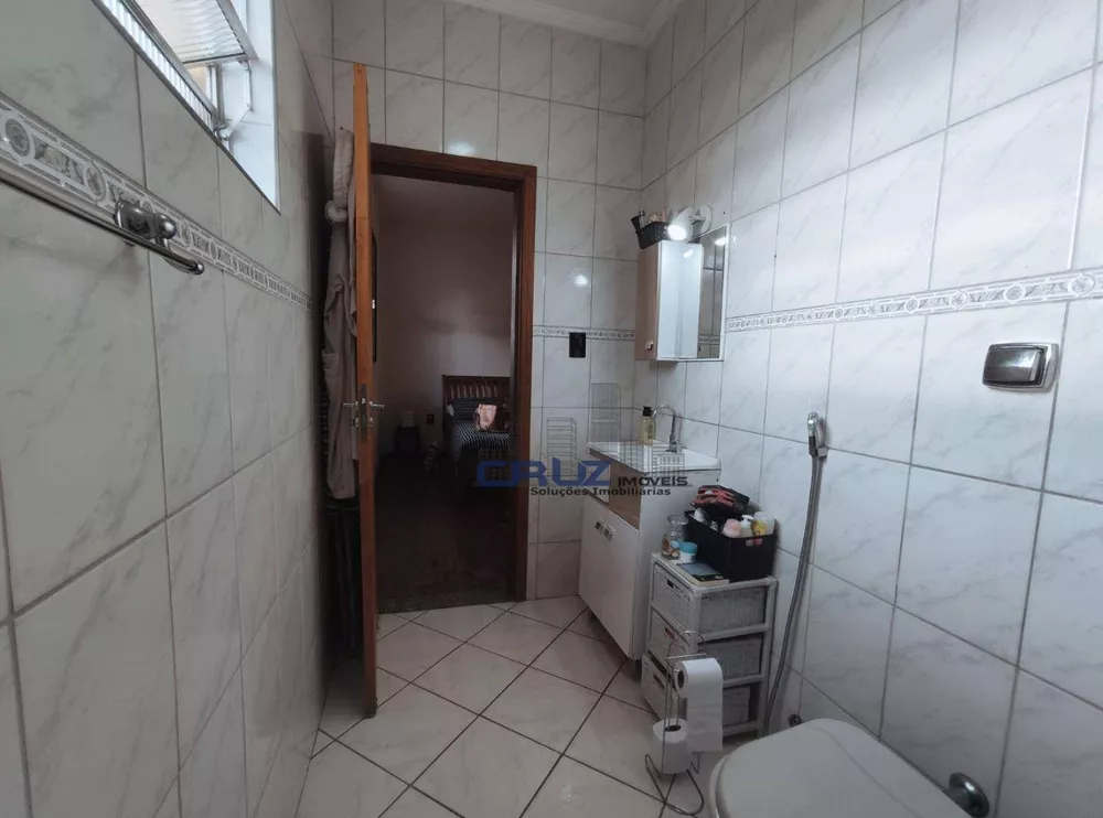 Casa à venda com 3 quartos, 157m² - Foto 13