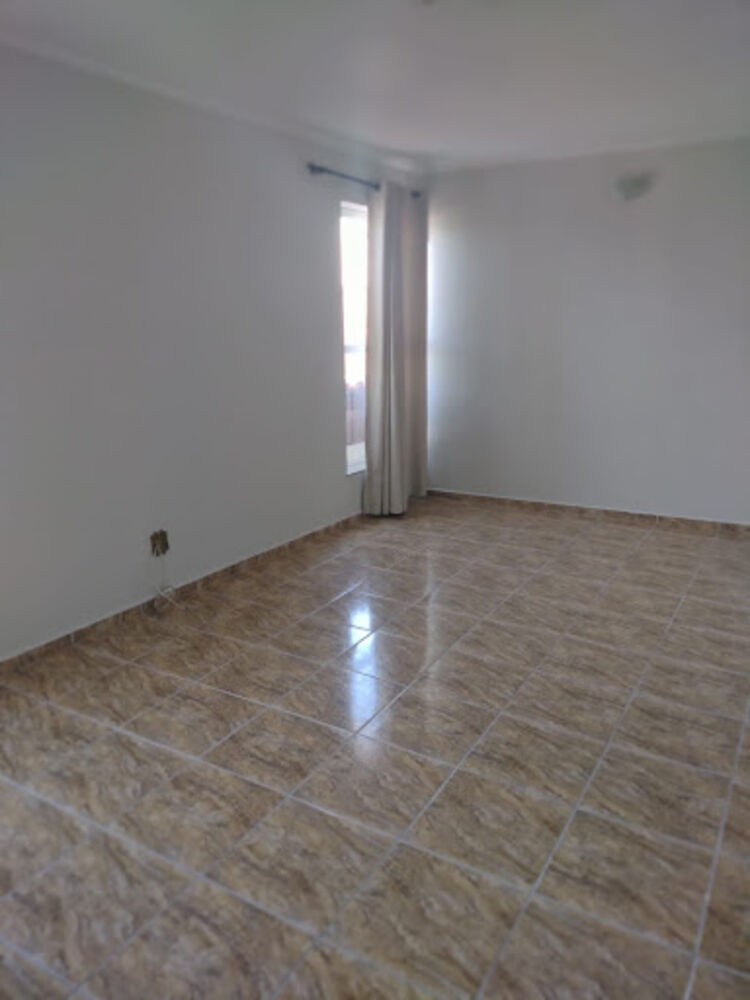 Casa, 4 quartos, 290 m² - Foto 2