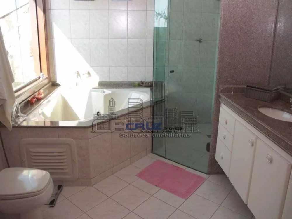 Casa, 4 quartos, 270 m² - Foto 2