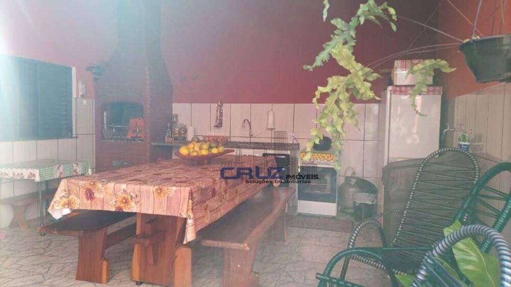 Casa à venda com 3 quartos, 140m² - Foto 4