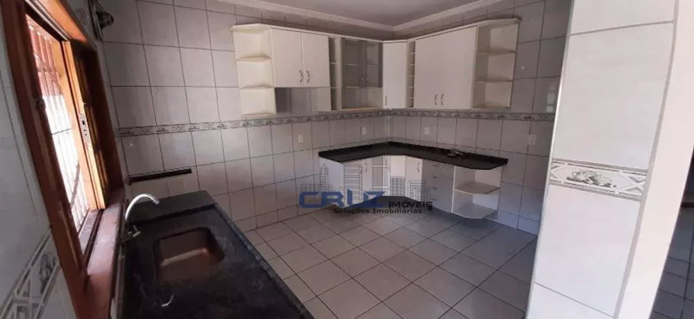 Casa à venda com 3 quartos, 188m² - Foto 7