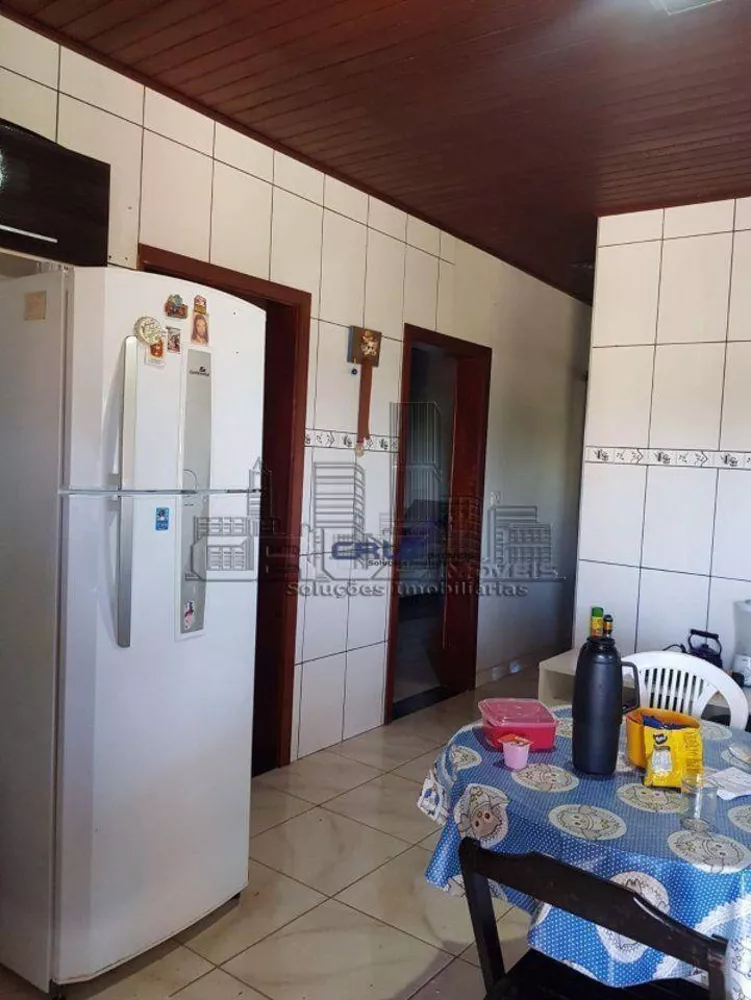 Chácara à venda com 2 quartos, 150m² - Foto 12