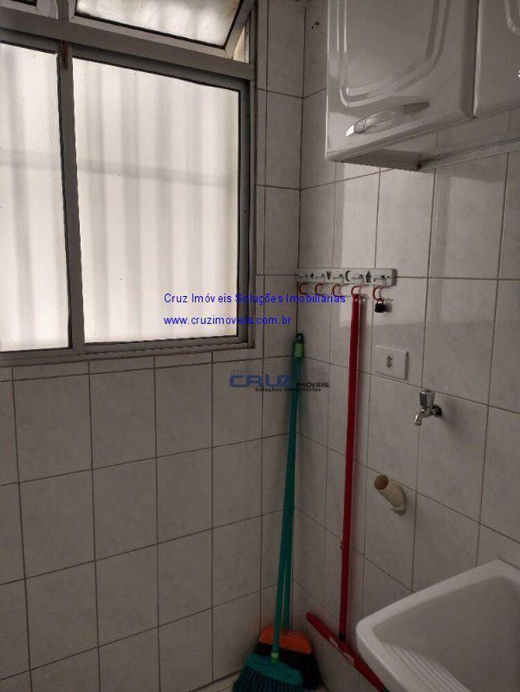 Apartamento à venda com 2 quartos, 55m² - Foto 13