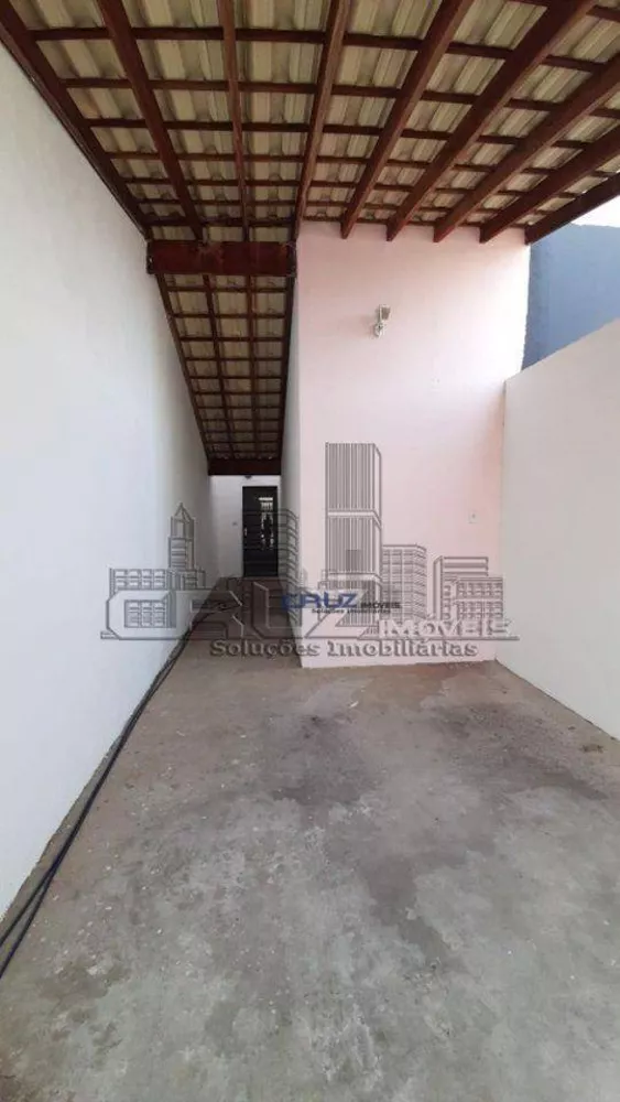 Casa à venda com 1 quarto, 286m² - Foto 2