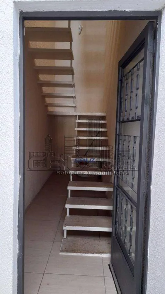 Casa à venda com 1 quarto, 286m² - Foto 3